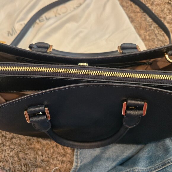 Navy Blue Michael Kors Purse - Picture 4 of 4